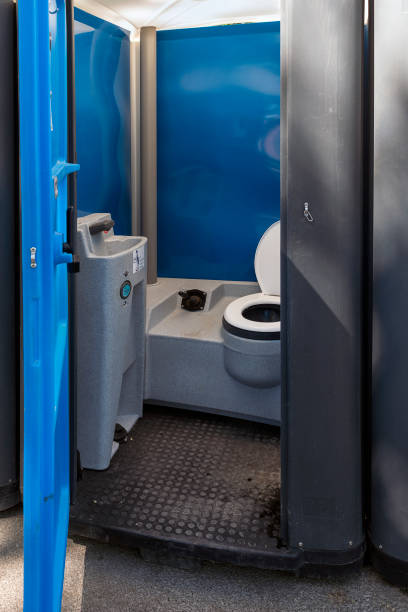 Portable Toilet Options We Offer in Greenfield, WI