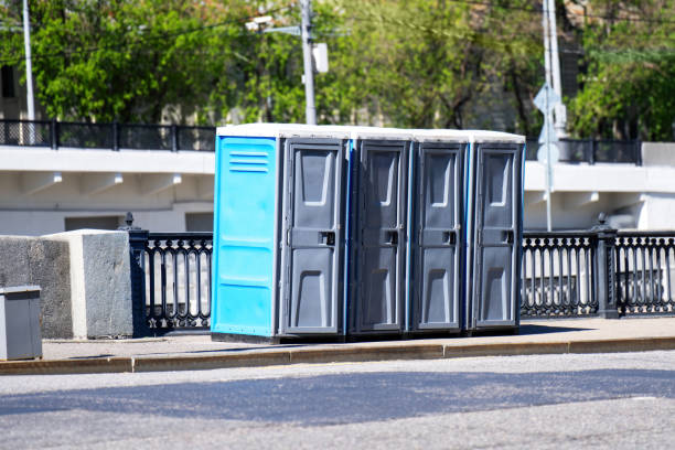 Best Portable toilet rental cost  in Greenfield, WI